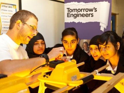 Everything about engineering, schoool activities, events and careers in one place.